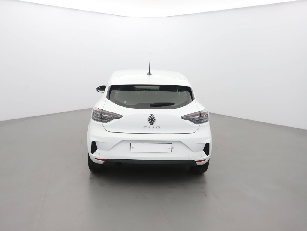 72488_p51 - RENAULT - CLIO - 2025 - photo 4