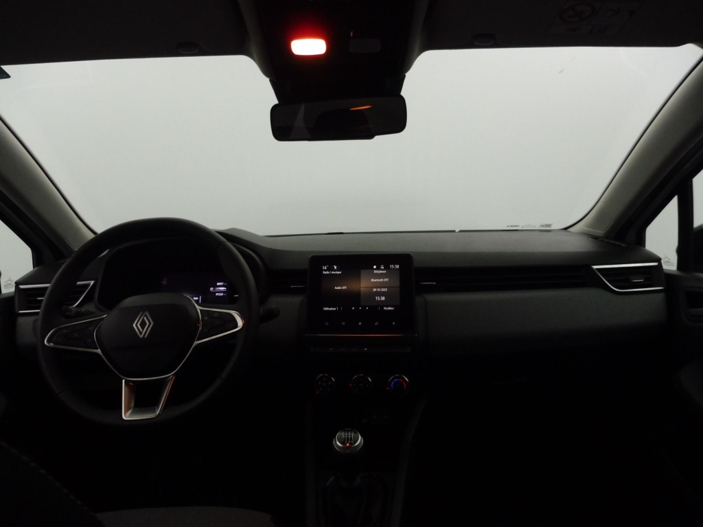 72519_p51 - RENAULT - CLIO - 2025 - photo 16