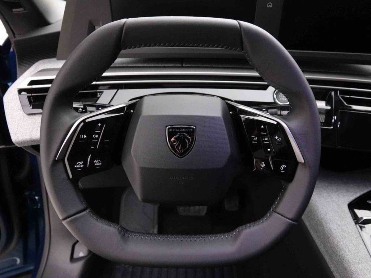 383546_p2 - PEUGEOT - 3008 - 2026 - photo 9