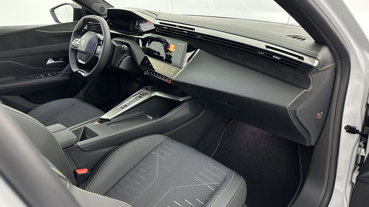 378865_p2 - PEUGEOT - 308 - 2026 - photo 8