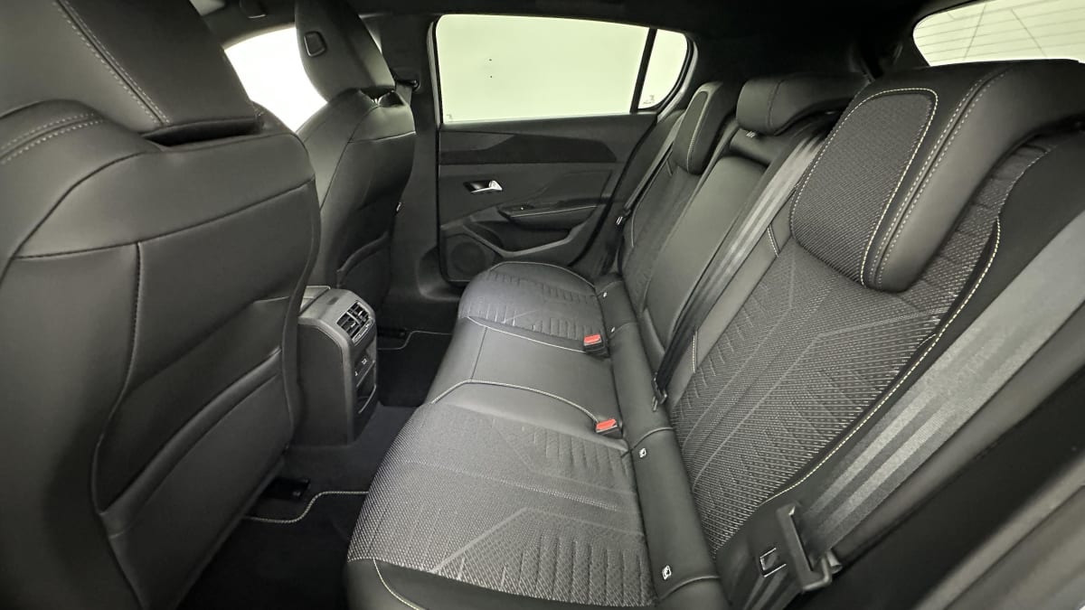 378865_p2 - PEUGEOT - 308 - 2026 - photo 9