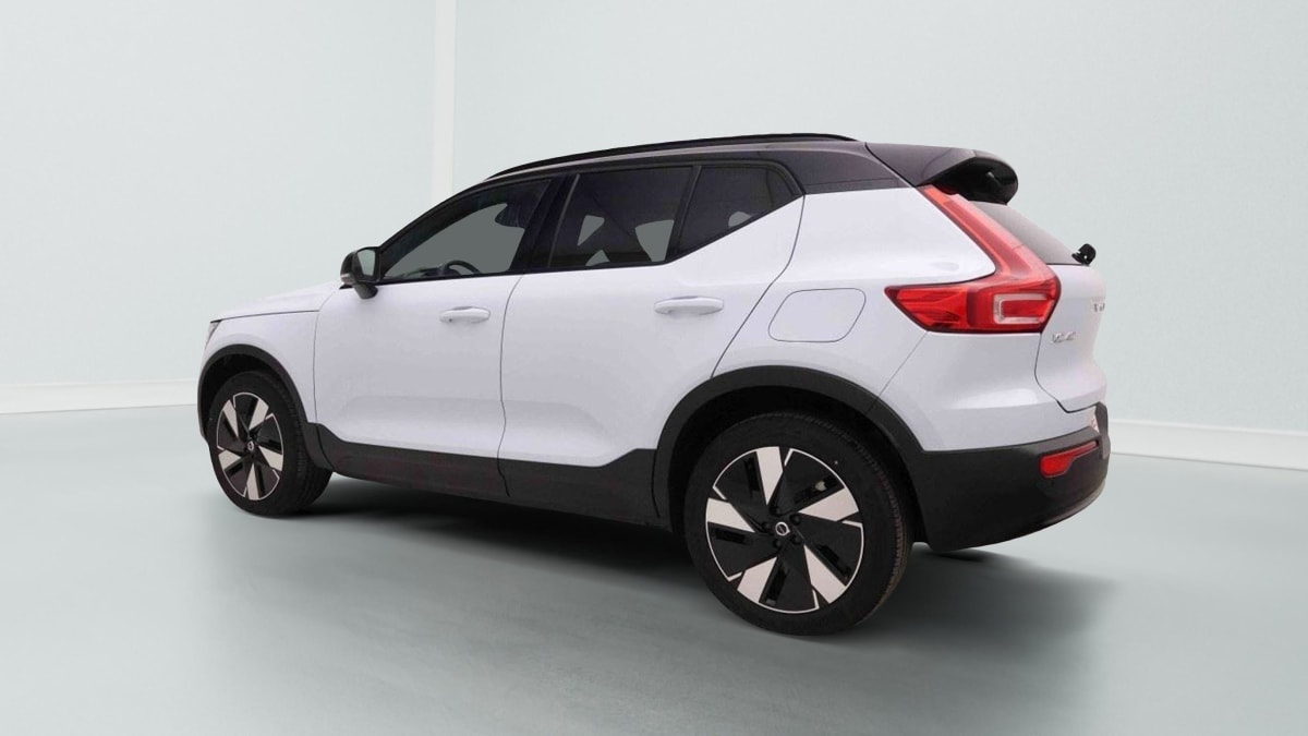 383284_p2 - VOLVO - XC 40 - 2026 - photo 3