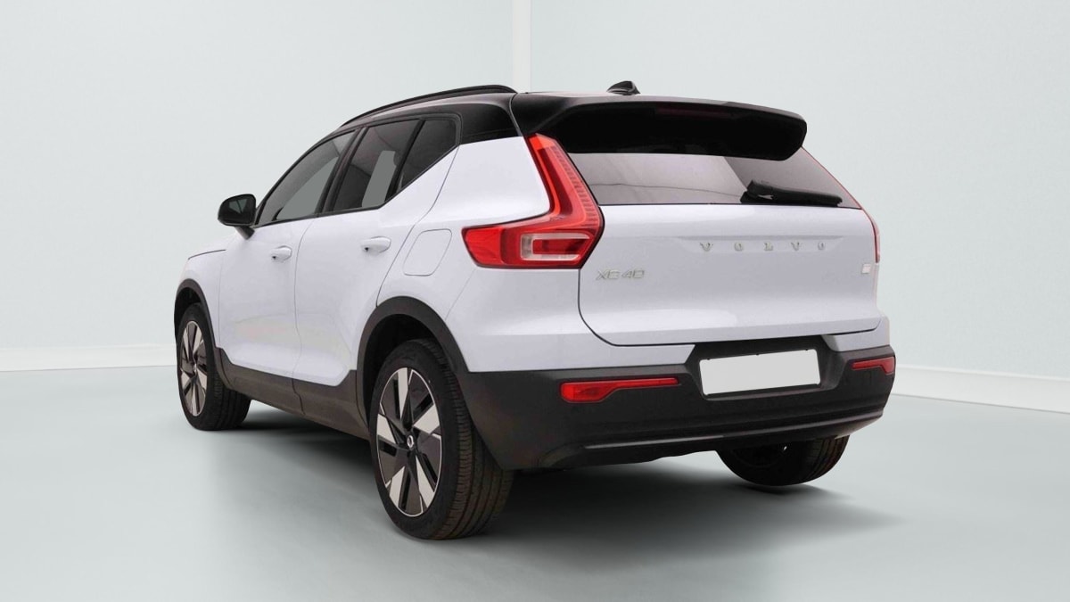 383284_p2 - VOLVO - XC 40 - 2026 - photo 4