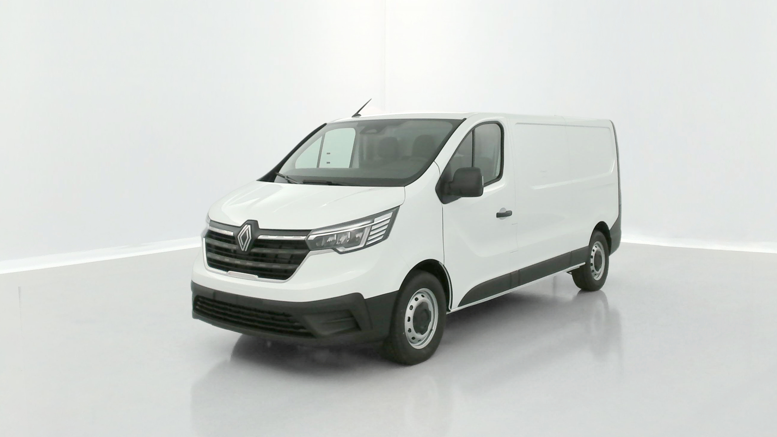 GLI00026313_p53 - RENAULT - TRAFIC - 2025 - photo 3