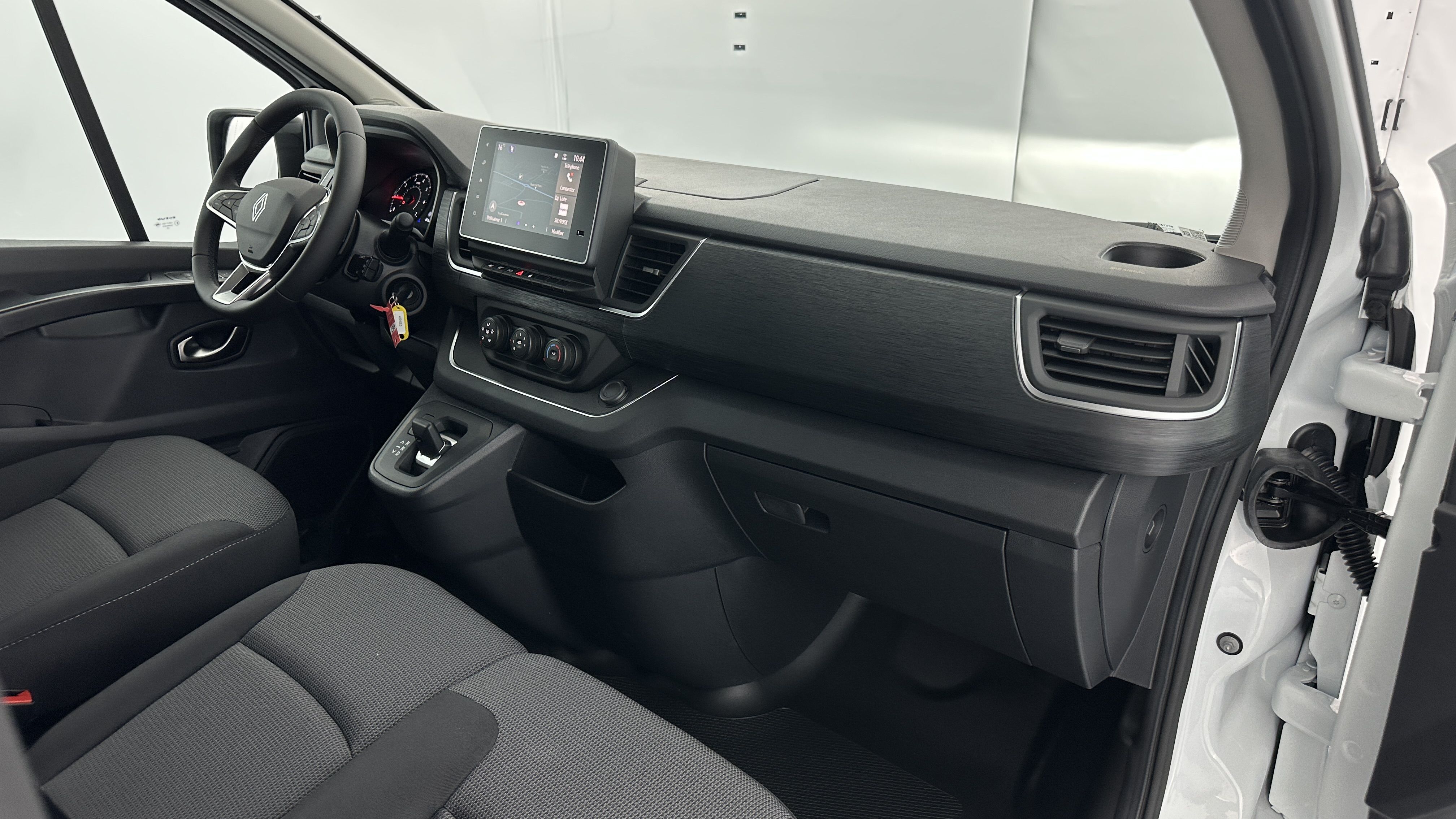 GLI00026313_p53 - RENAULT - TRAFIC - 2025 - photo 7