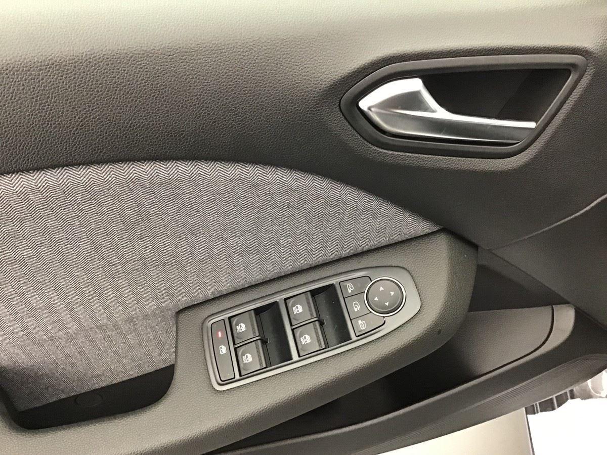 385247_p2 - RENAULT - CLIO 5 - 2026 - photo 8