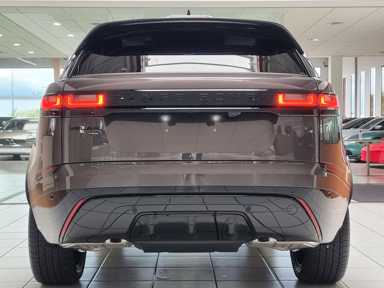 0679-0001101_p68 - LAND ROVER - VELAR - 2023 - photo 27