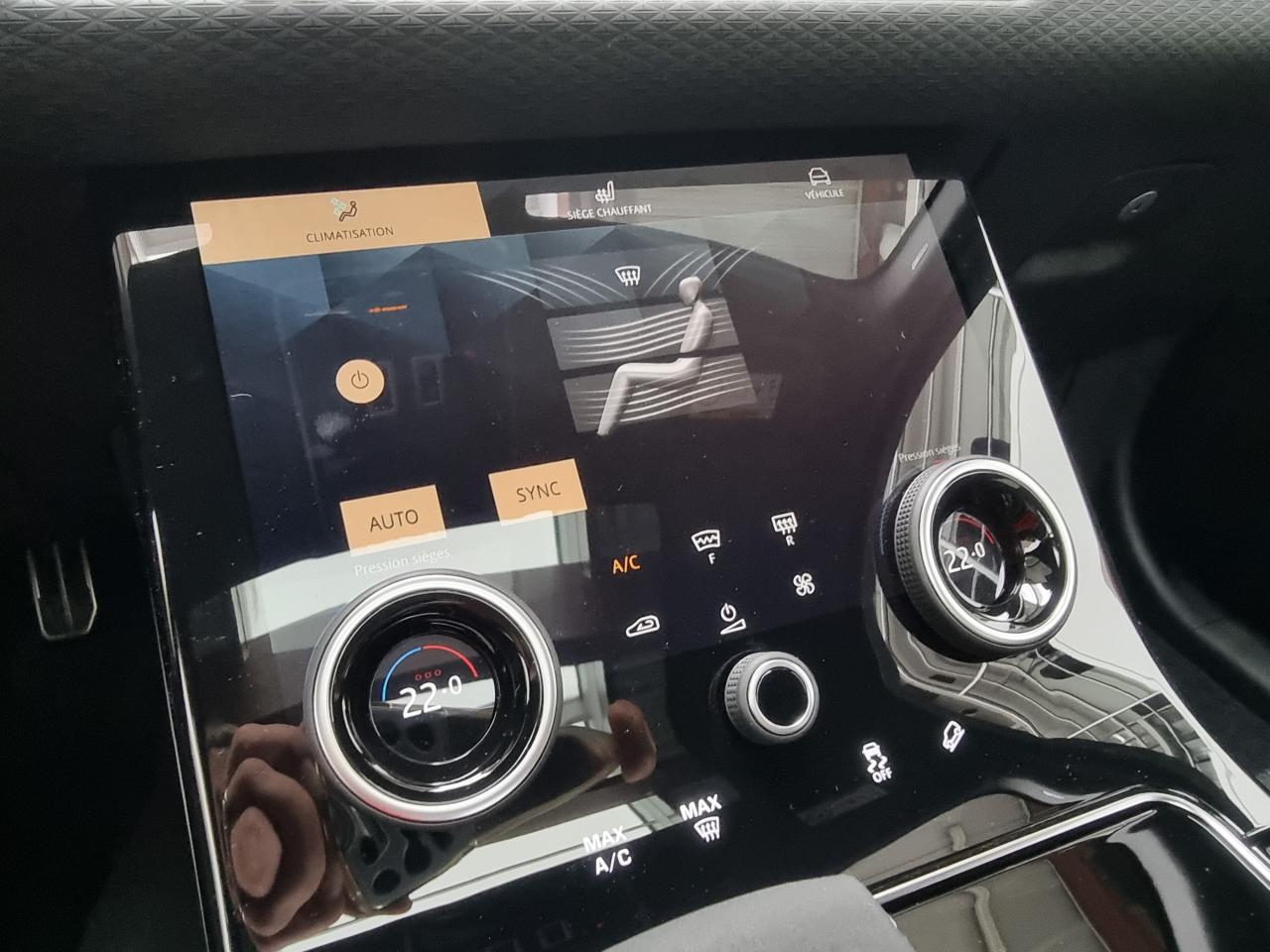 0679-0001101_p68 - LAND ROVER - VELAR - 2023 - photo 20