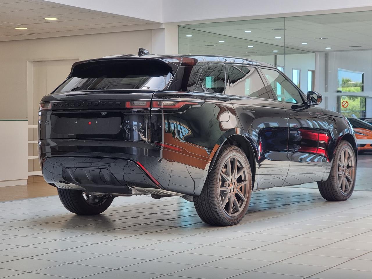 0679-0001106_p68 - LAND ROVER - VELAR - 2023 - photo 2