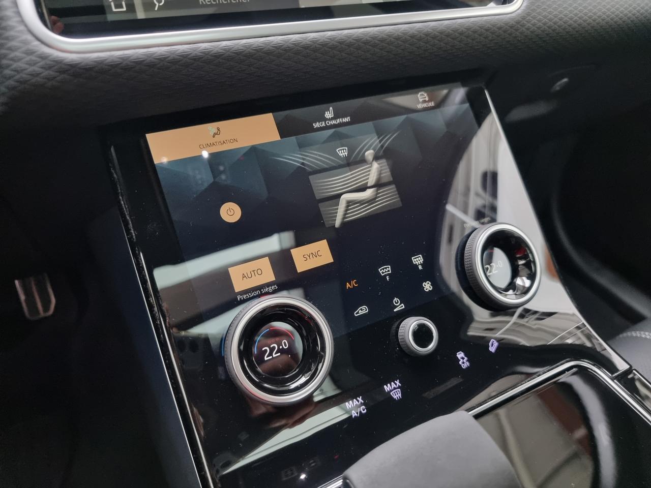 0679-0001106_p68 - LAND ROVER - VELAR - 2023 - photo 18