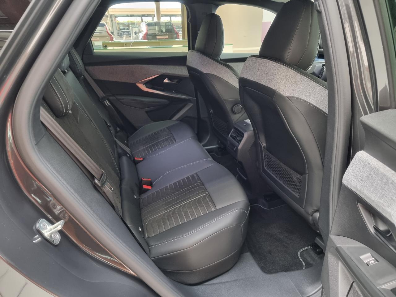 0679-0002609_p68 - PEUGEOT - 3008 - 2025 - photo 25