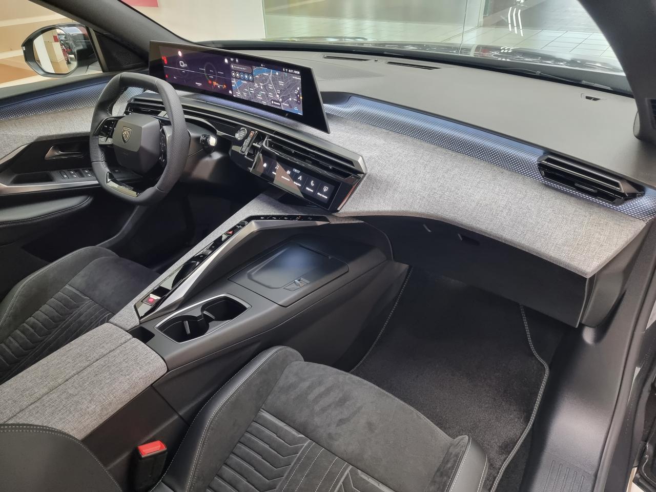 0679-0002609_p68 - PEUGEOT - 3008 - 2025 - photo 3