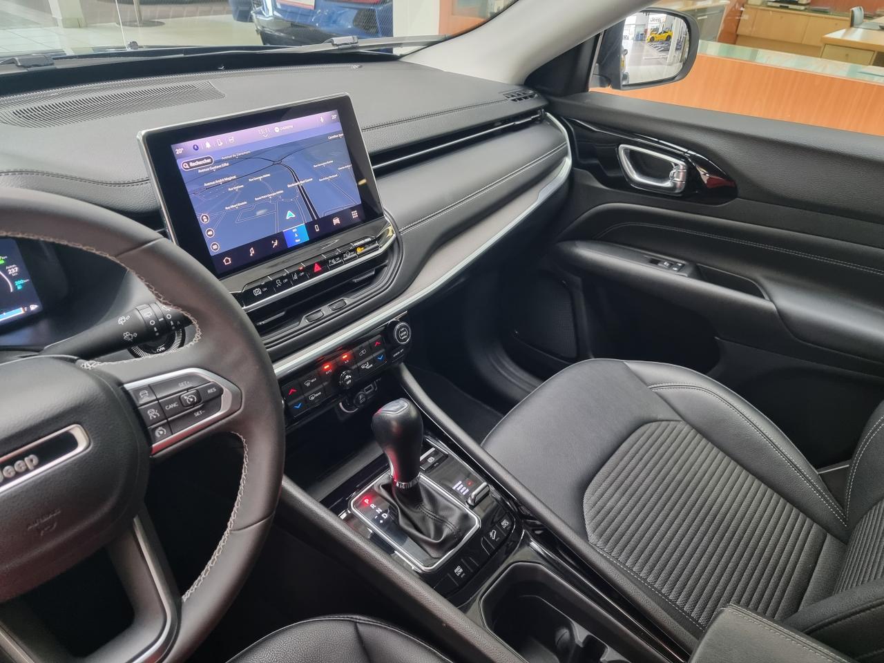 0679-0002723_p68 - JEEP - COMPASS - 2023 - photo 4