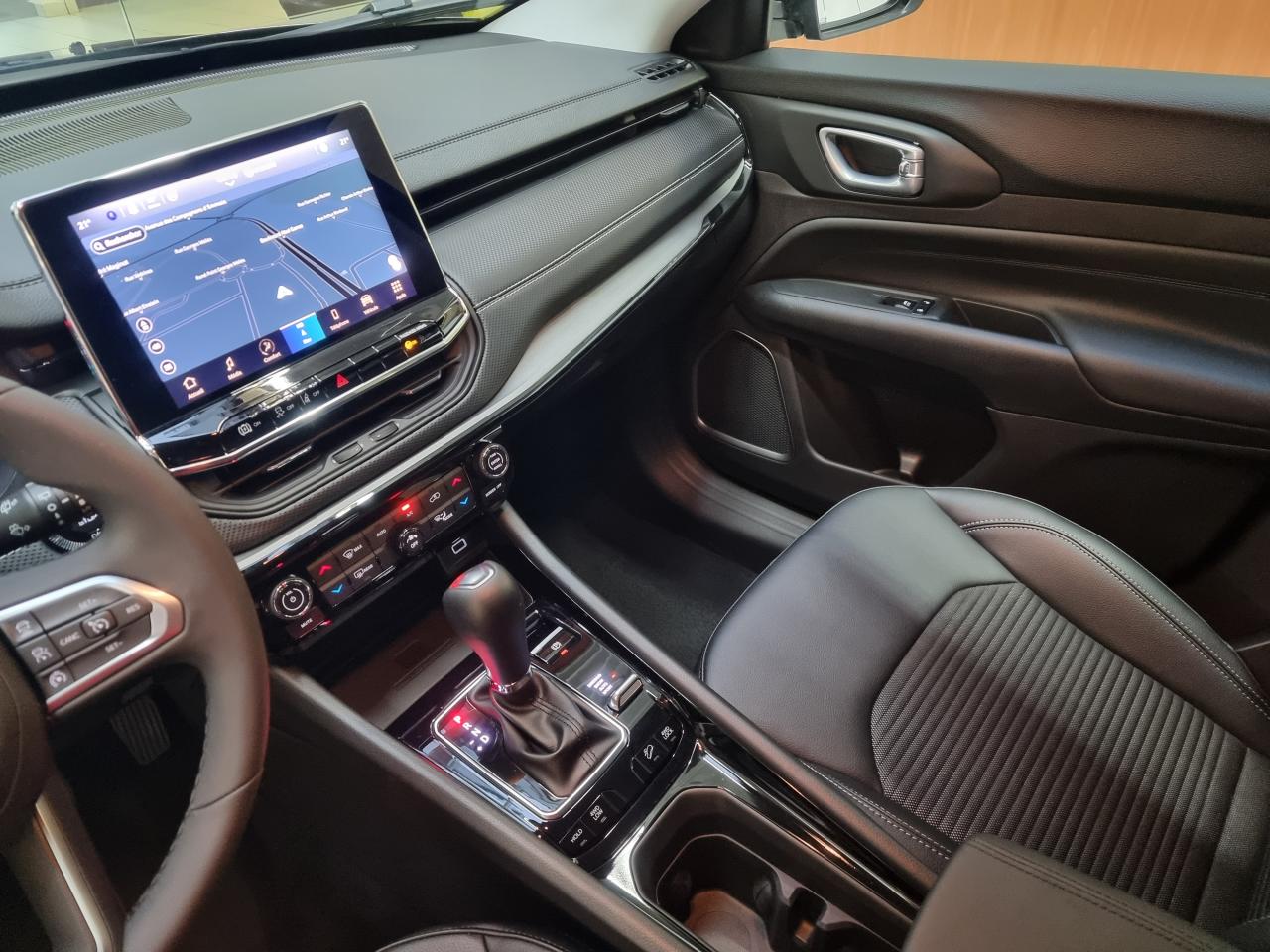 0679-0002724_p68 - JEEP - COMPASS - 2023 - photo 4