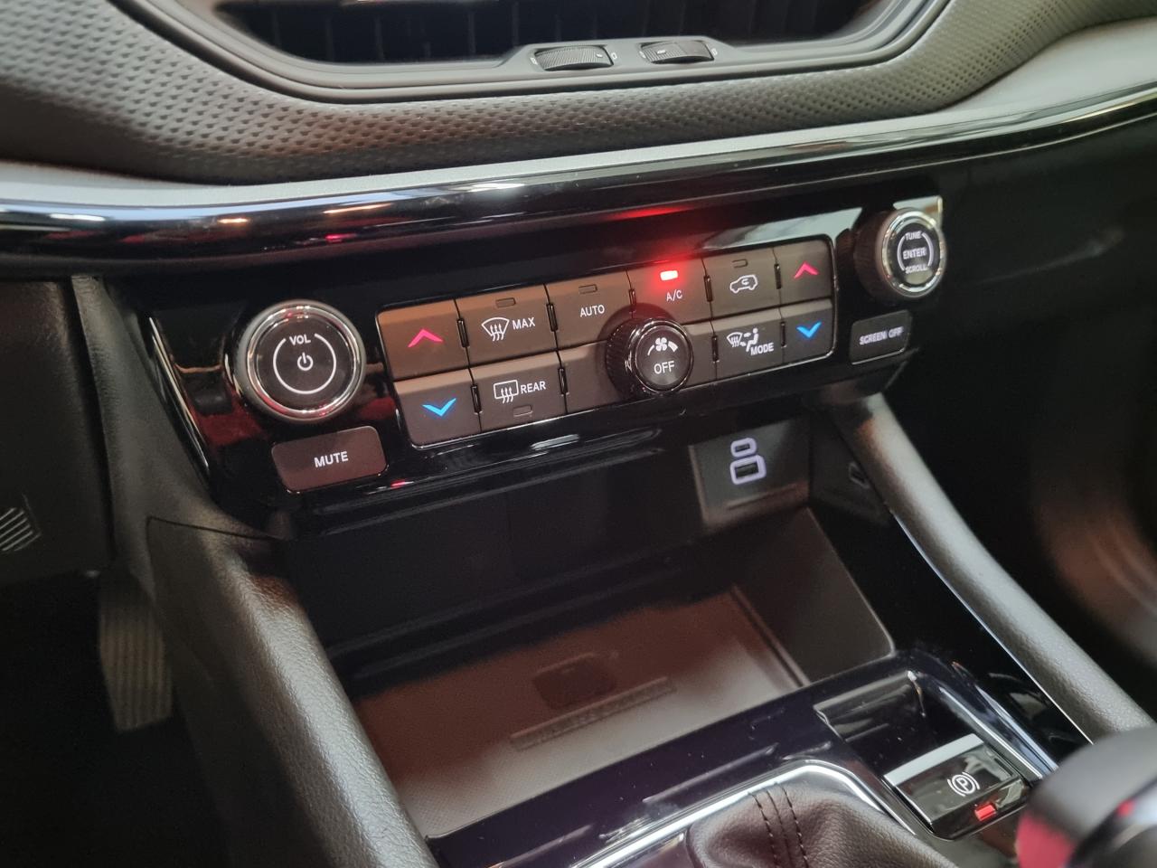 0679-0002724_p68 - JEEP - COMPASS - 2023 - photo 17