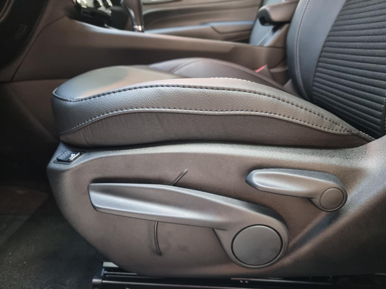 0679-0002728_p68 - JEEP - COMPASS - 2023 - photo 14