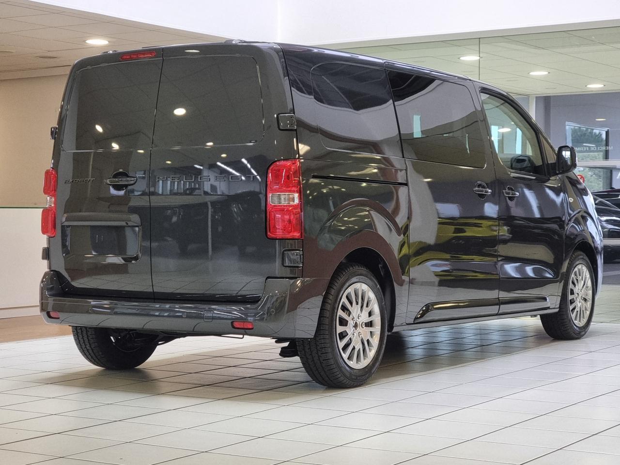 0679-0002822_p68 - PEUGEOT - EXPERT - 2025 - photo 2