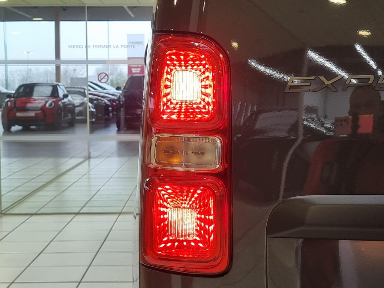 0679-0002822_p68 - PEUGEOT - EXPERT - 2025 - photo 7