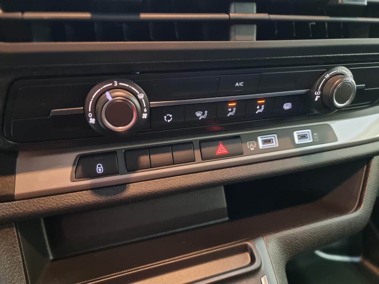 0679-0002822_p68 - PEUGEOT - EXPERT - 2025 - photo 21