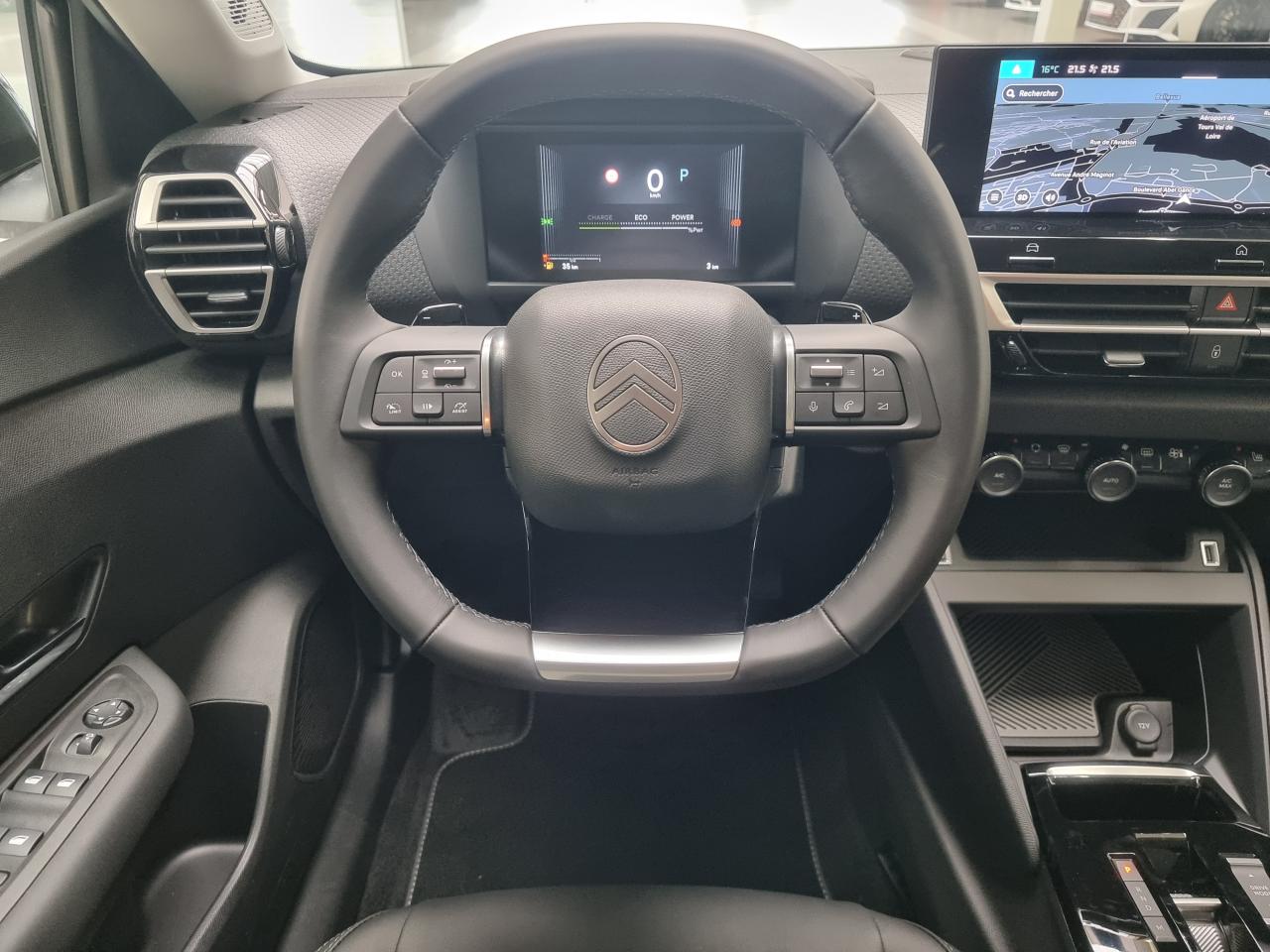 0679-0002889_p68 - CITROEN - C4 - 2025 - photo 10