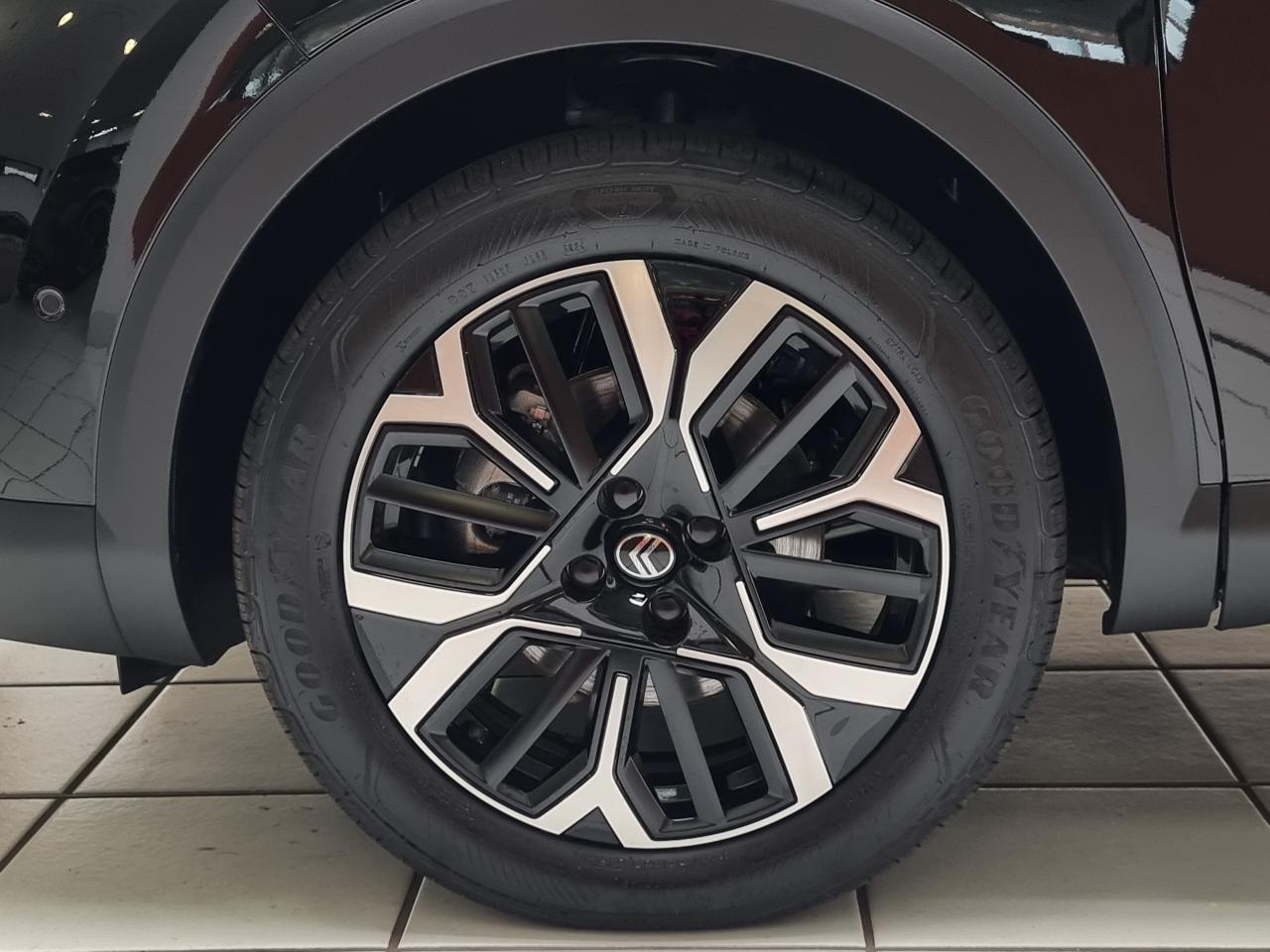 0679-0002889_p68 - CITROEN - C4 - 2025 - photo 7