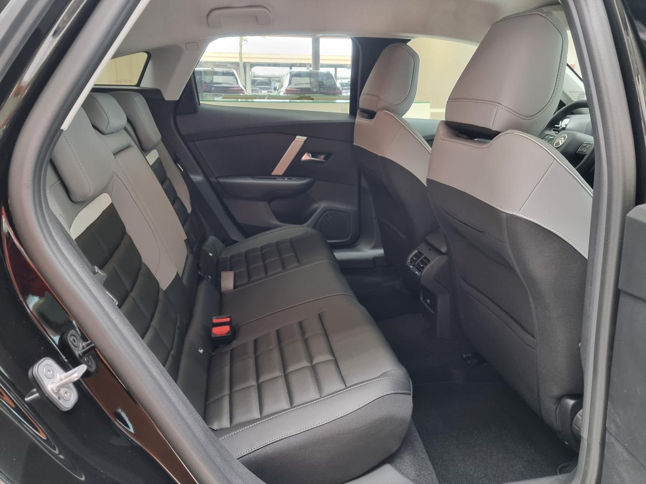 0679-0002889_p68 - CITROEN - C4 - 2025 - photo 28