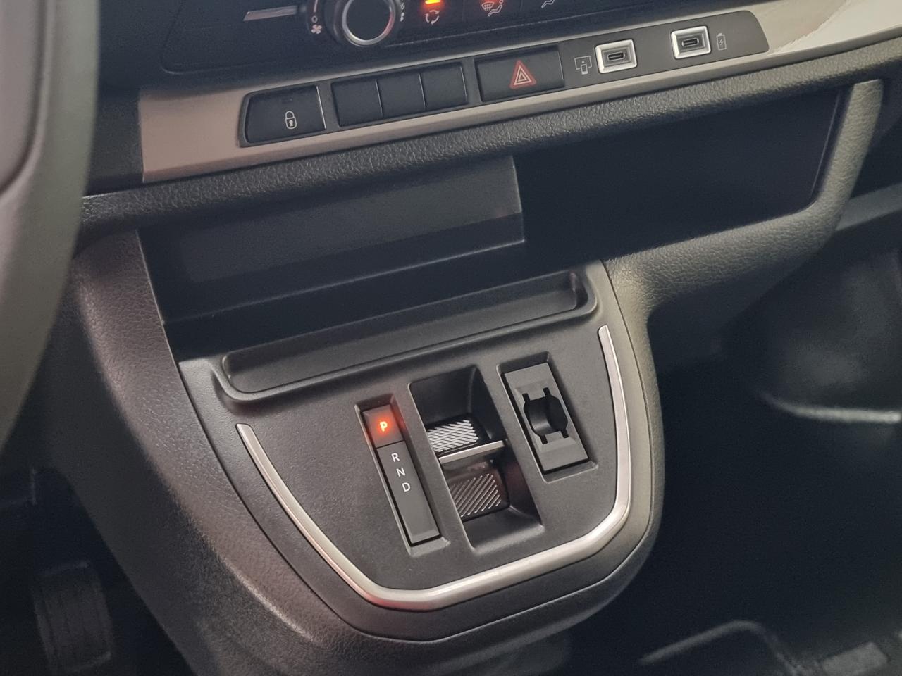 0679-0002898_p68 - CITROEN - JUMPY - 2025 - photo 18