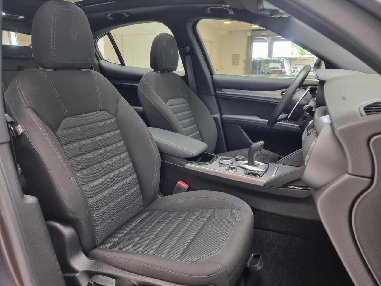 0679-0002926_p68 - ALFA ROMEO - STELVIO - 2024 - photo 12