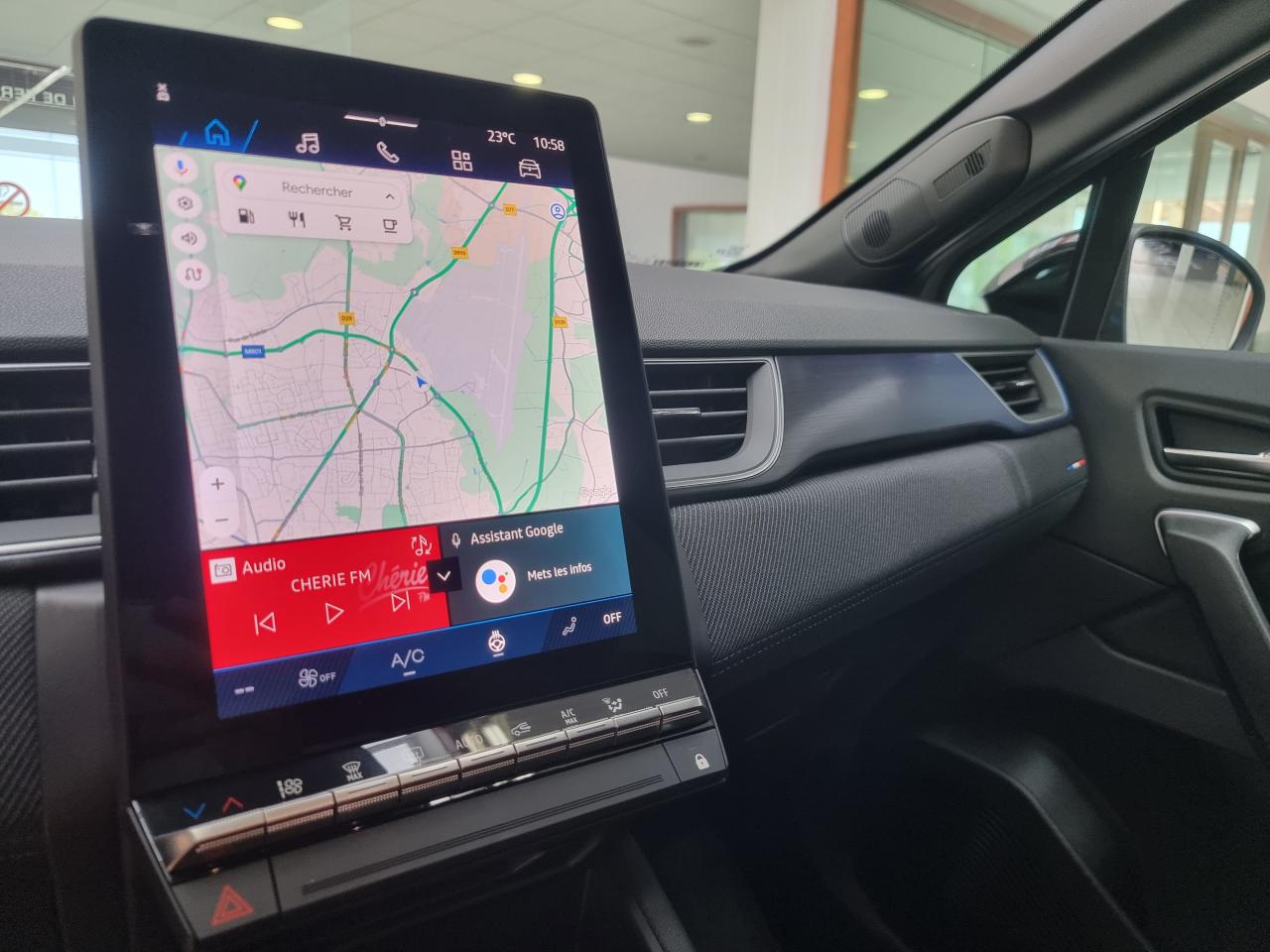 0679-0002973_p68 - RENAULT - SYMBIOZ - 2025 - photo 24