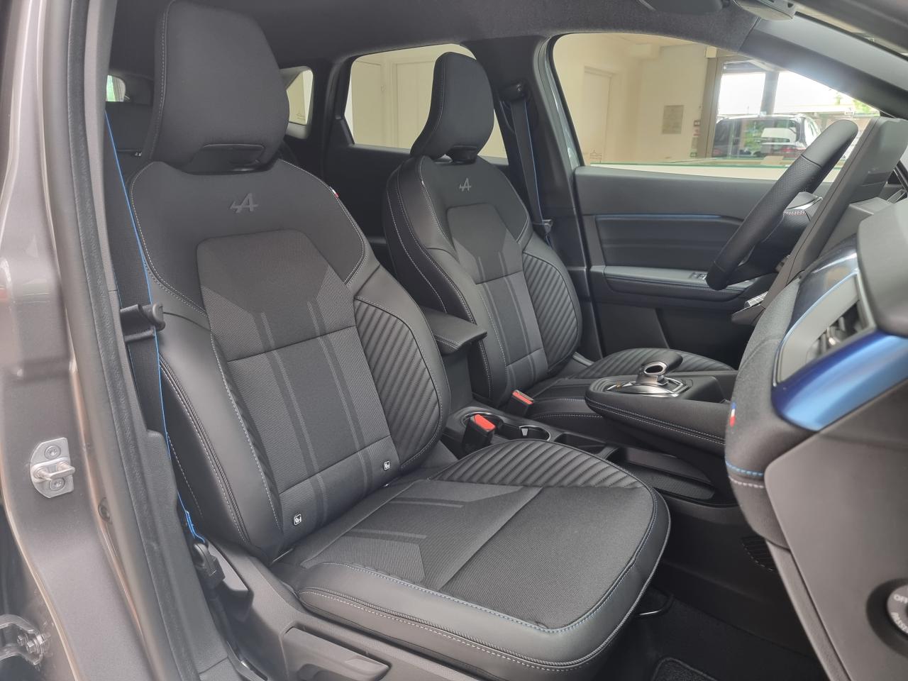 0679-0002973_p68 - RENAULT - SYMBIOZ - 2025 - photo 12