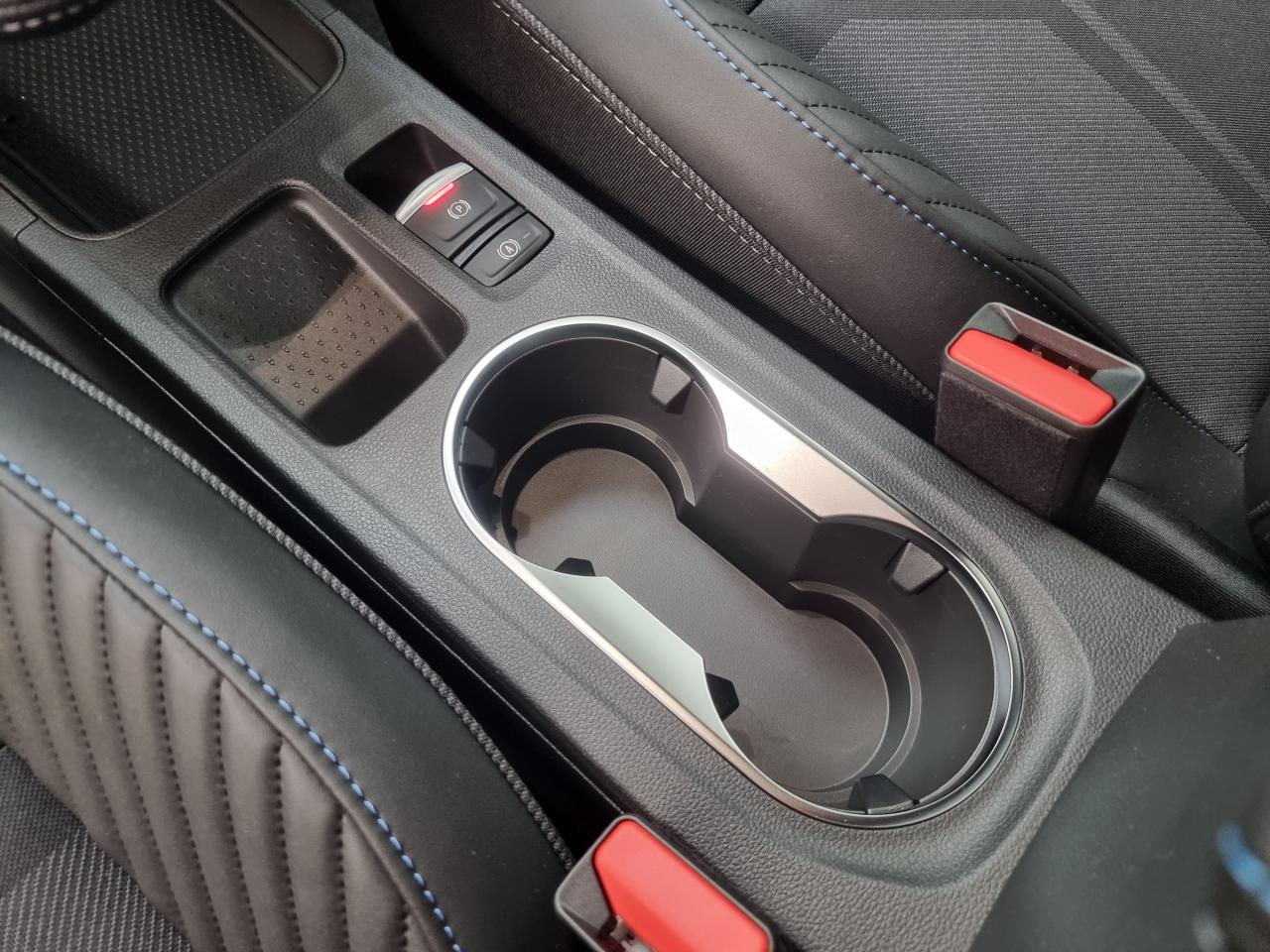 0679-0002975_p68 - RENAULT - SYMBIOZ - 2025 - photo 18