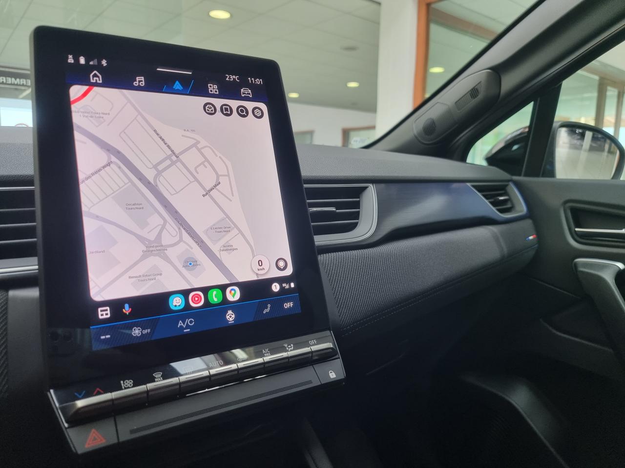 0679-0002975_p68 - RENAULT - SYMBIOZ - 2025 - photo 25