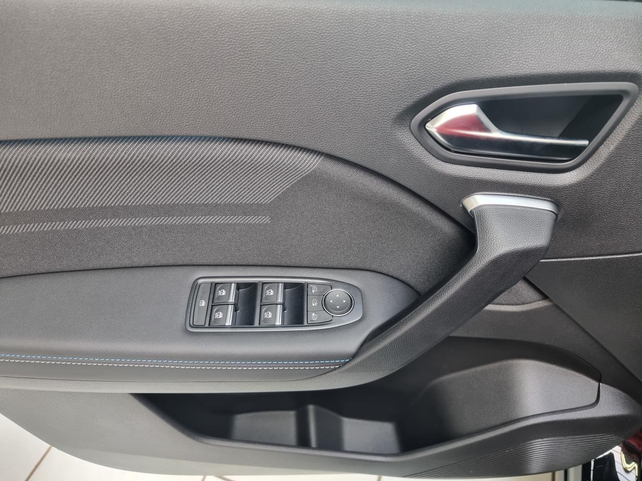 0679-0002975_p68 - RENAULT - SYMBIOZ - 2025 - photo 16