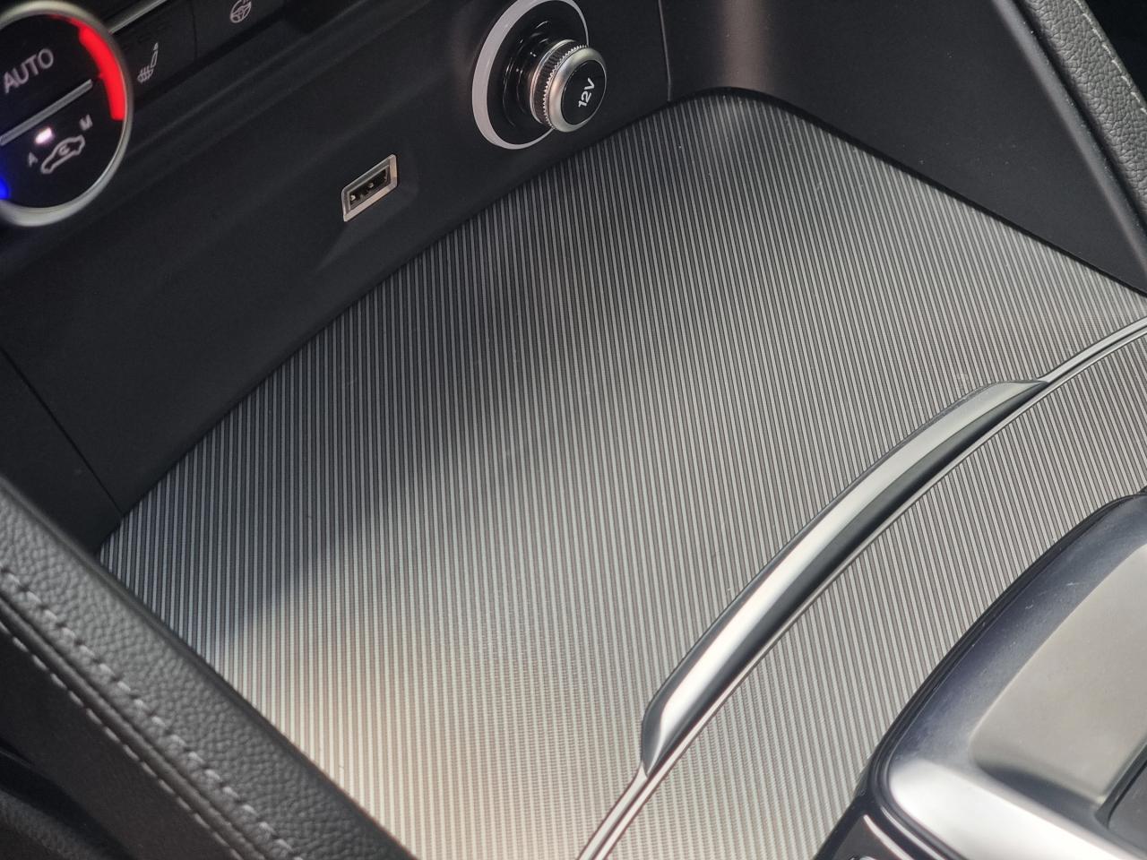 0679-0002979_p68 - ALFA ROMEO - STELVIO - 2024 - photo 21