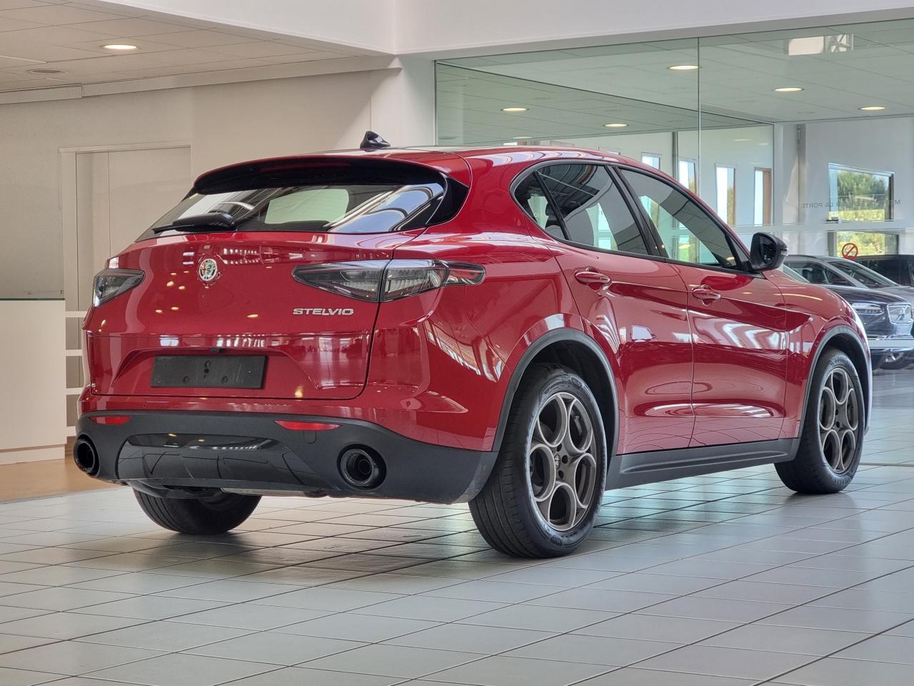 0679-0002981_p68 - ALFA ROMEO - STELVIO - 2024 - photo 2