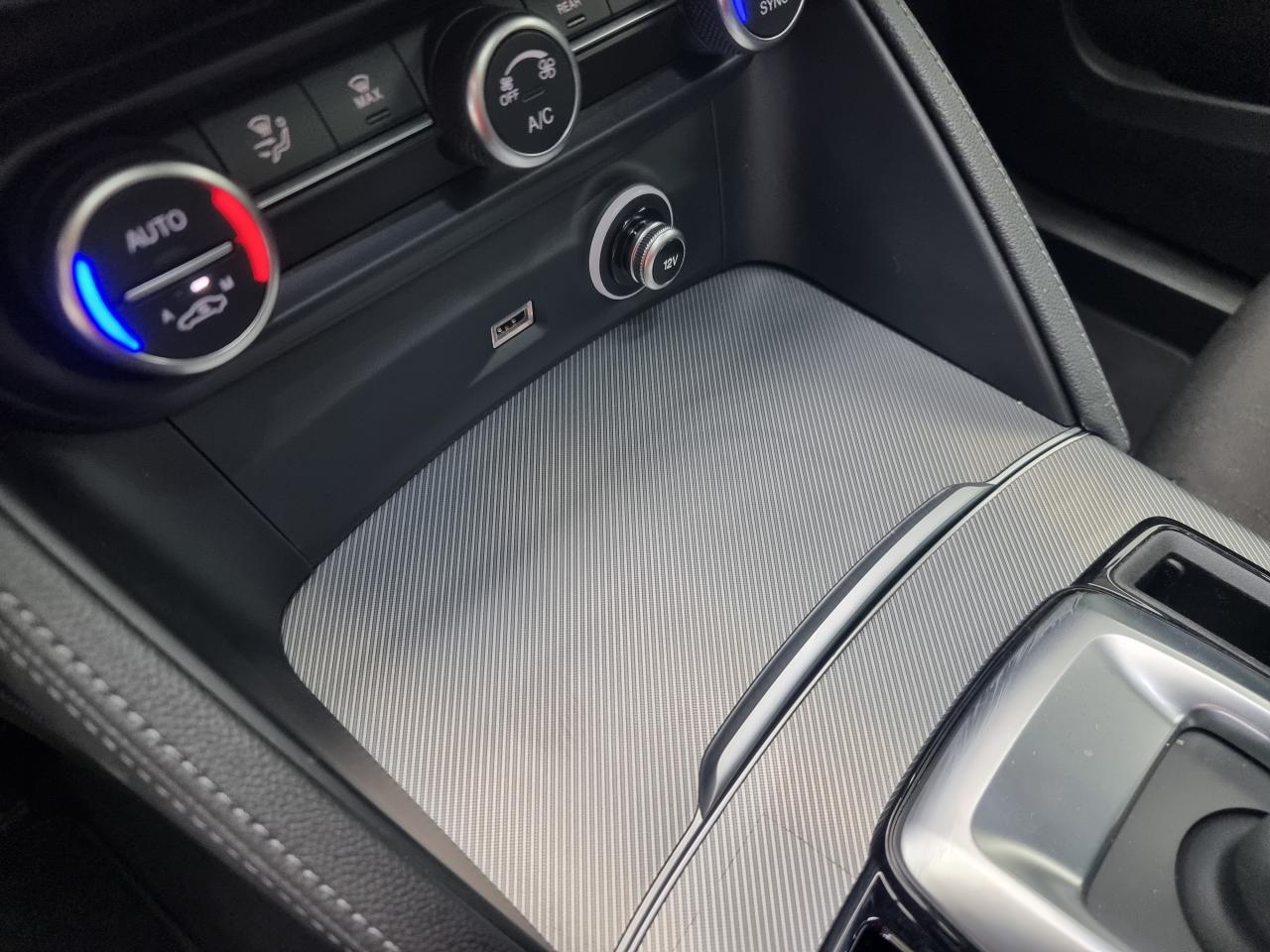 0679-0002981_p68 - ALFA ROMEO - STELVIO - 2024 - photo 23