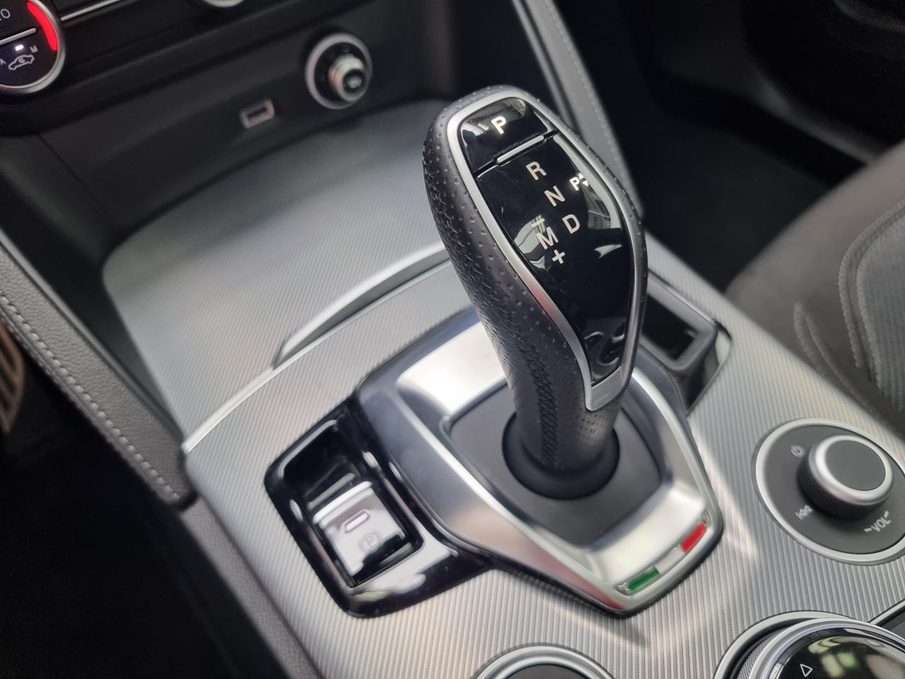 0679-0002981_p68 - ALFA ROMEO - STELVIO - 2024 - photo 22