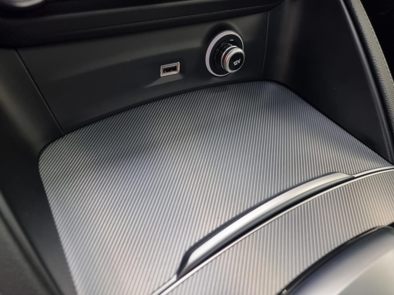 0679-0002984_p68 - ALFA ROMEO - STELVIO - 2024 - photo 23