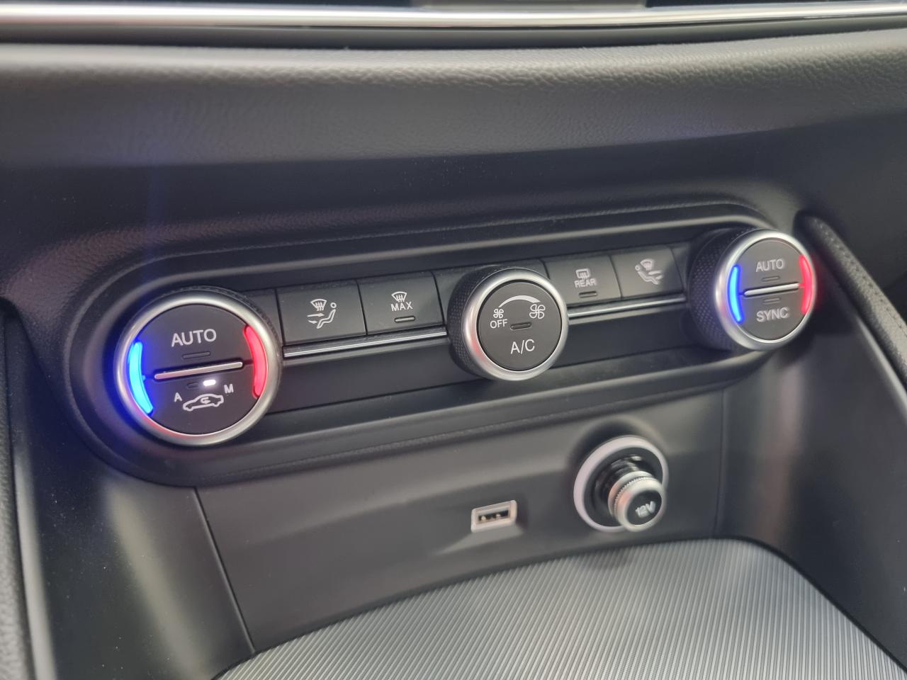 0679-0002984_p68 - ALFA ROMEO - STELVIO - 2024 - photo 25