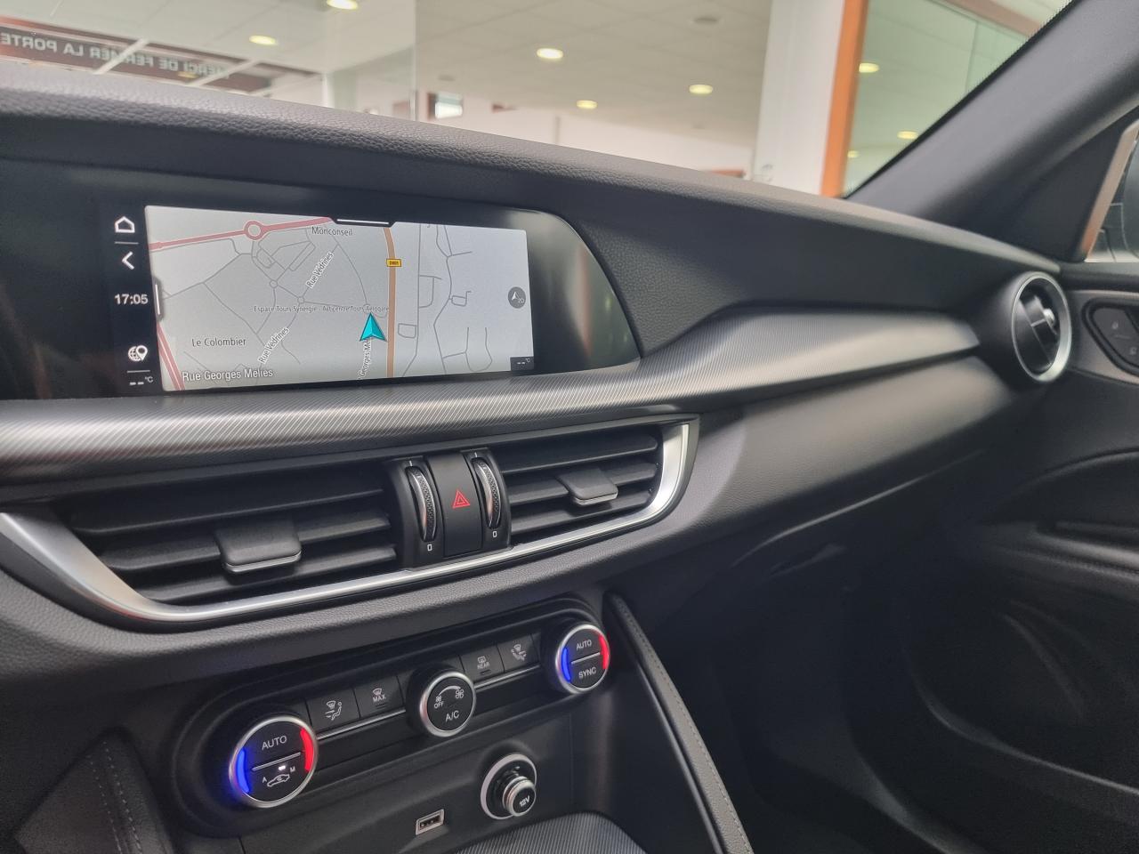 0679-0002984_p68 - ALFA ROMEO - STELVIO - 2024 - photo 26