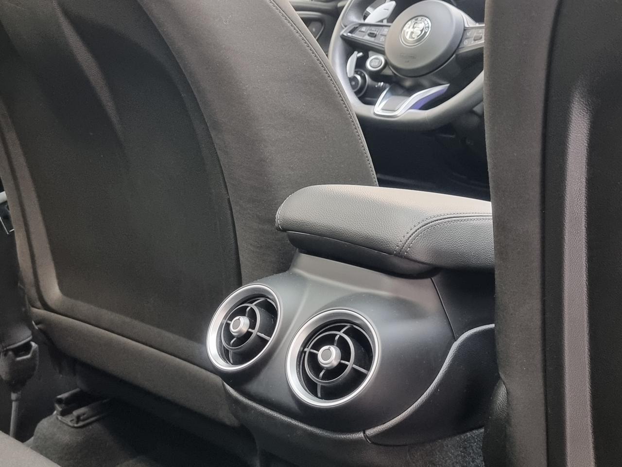 0679-0002986_p68 - ALFA ROMEO - STELVIO - 2024 - photo 25