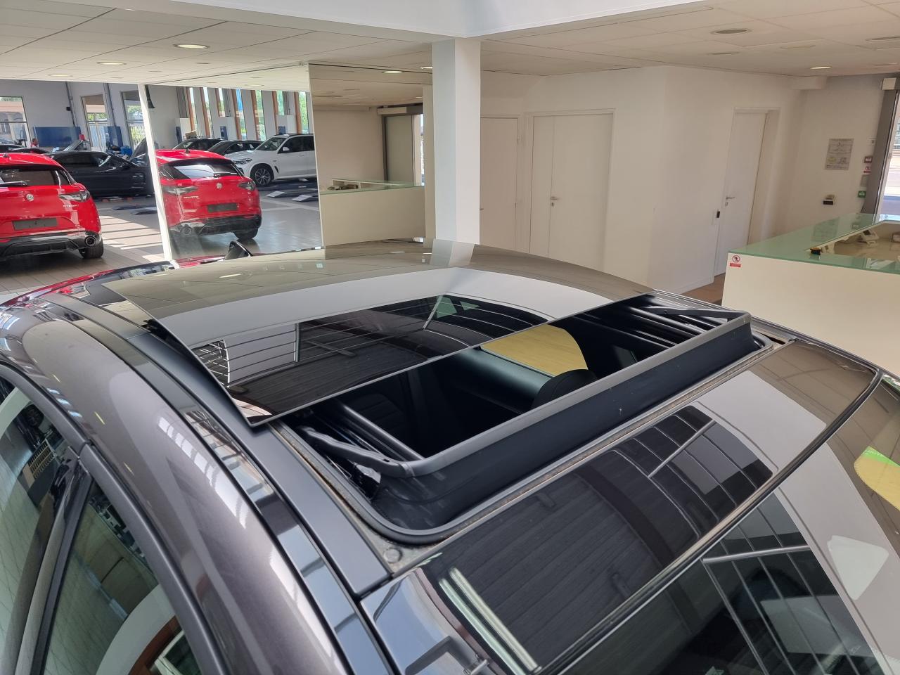 0679-0002986_p68 - ALFA ROMEO - STELVIO - 2024 - photo 28