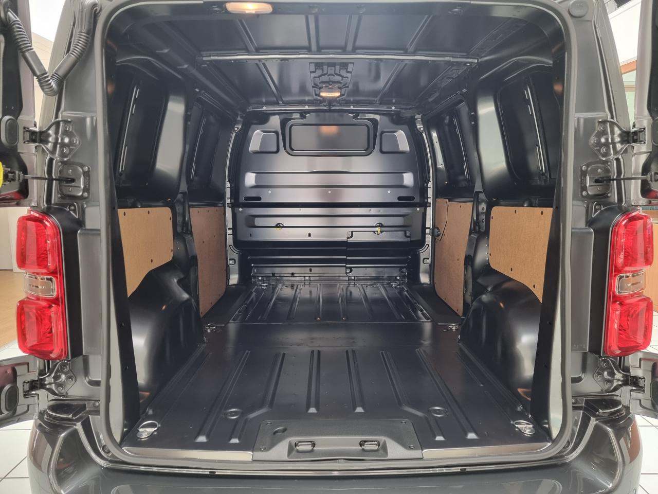 0679-0003000_p68 - CITROEN - JUMPY - 2025 - photo 14