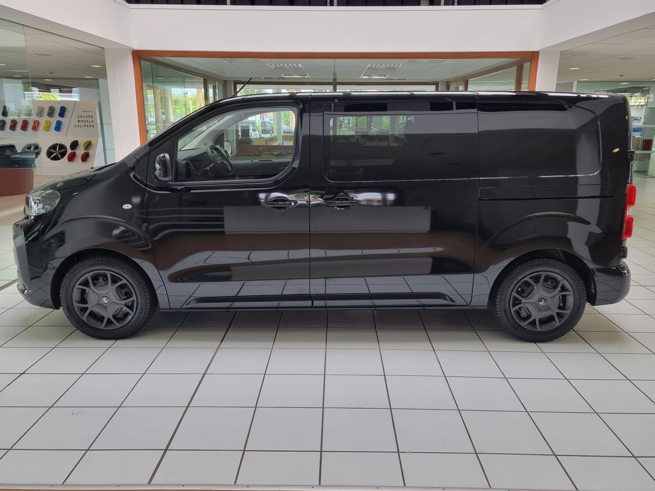 0679-0003007_p68 - CITROEN - JUMPY - 2025 - photo 25