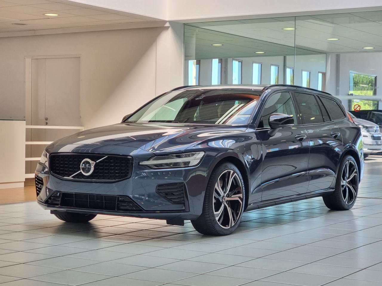 0679-0003032_p68 - VOLVO - V 60 - 2024 - photo 1