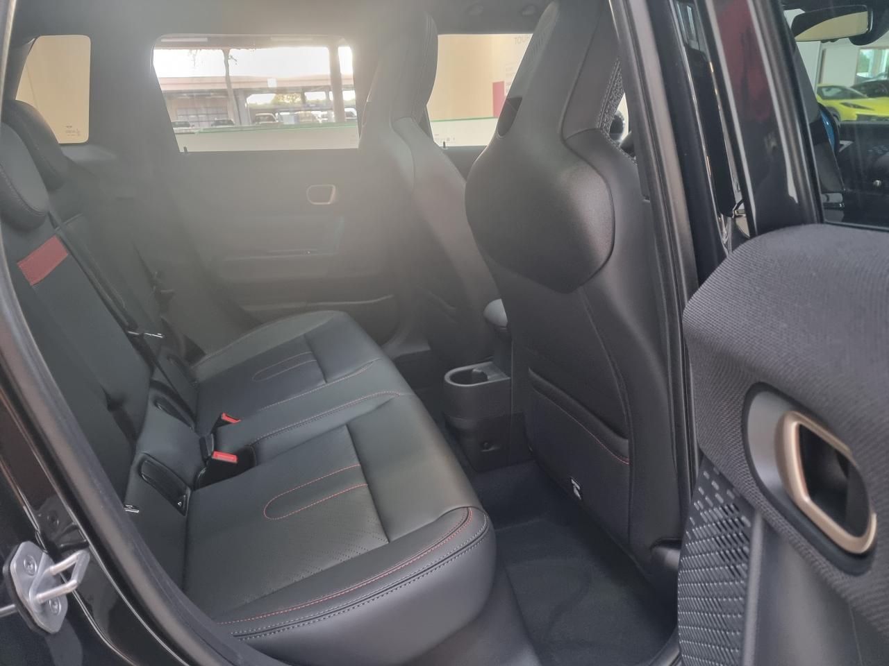 0679-0003054_p68 - MINI - COOPER - 2026 - photo 25