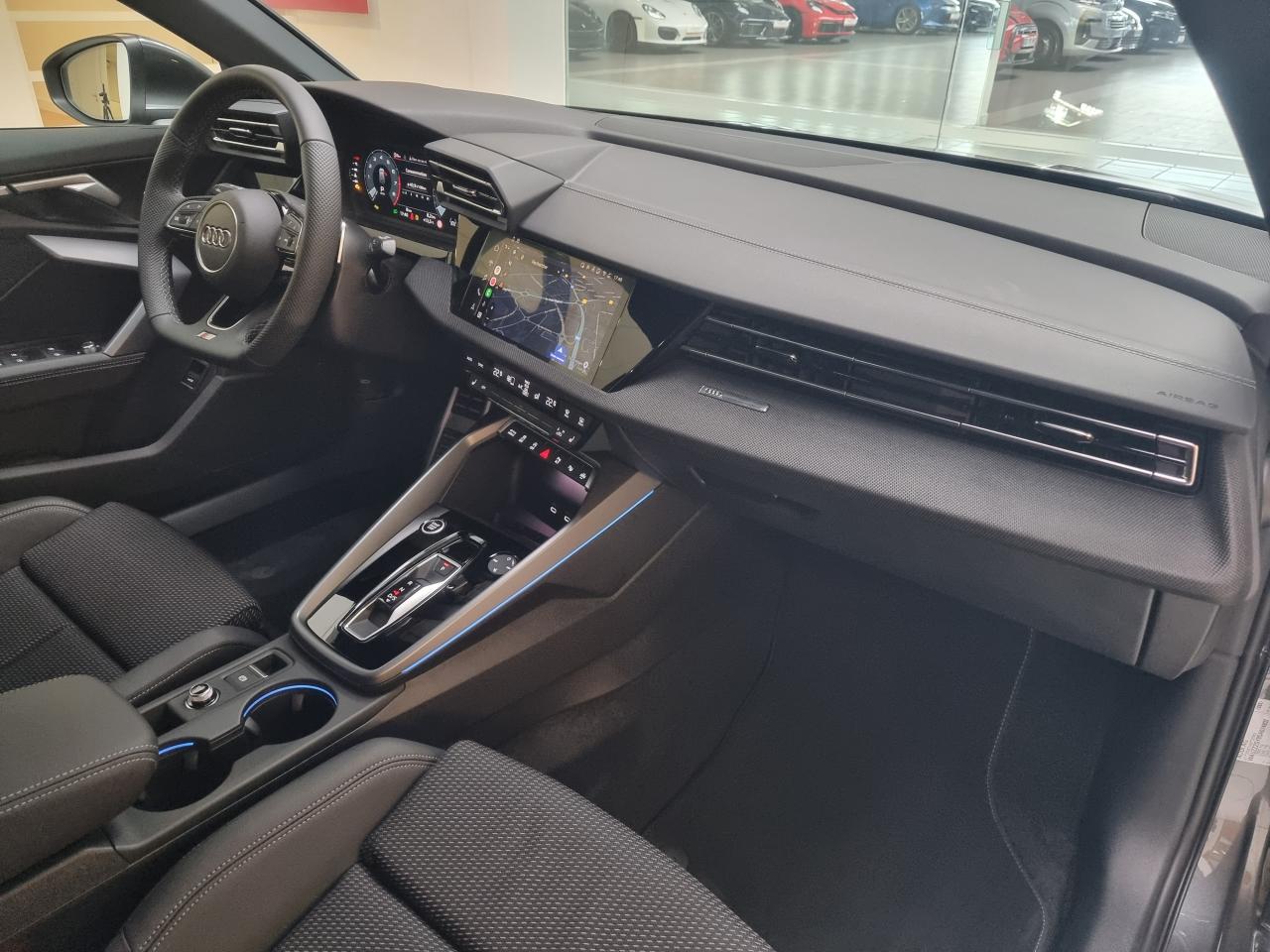 0679-0003072_p68 - AUDI - A3 - 2025 - photo 5