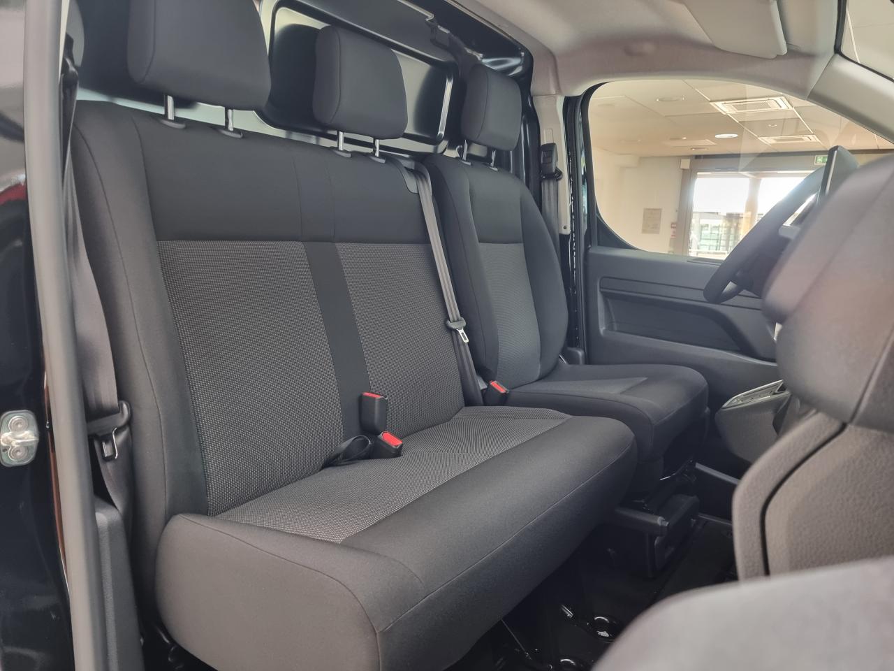 0679-0003192_p68 - CITROEN - JUMPY - 2025 - photo 12