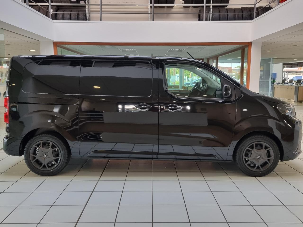 0679-0003192_p68 - CITROEN - JUMPY - 2025 - photo 23