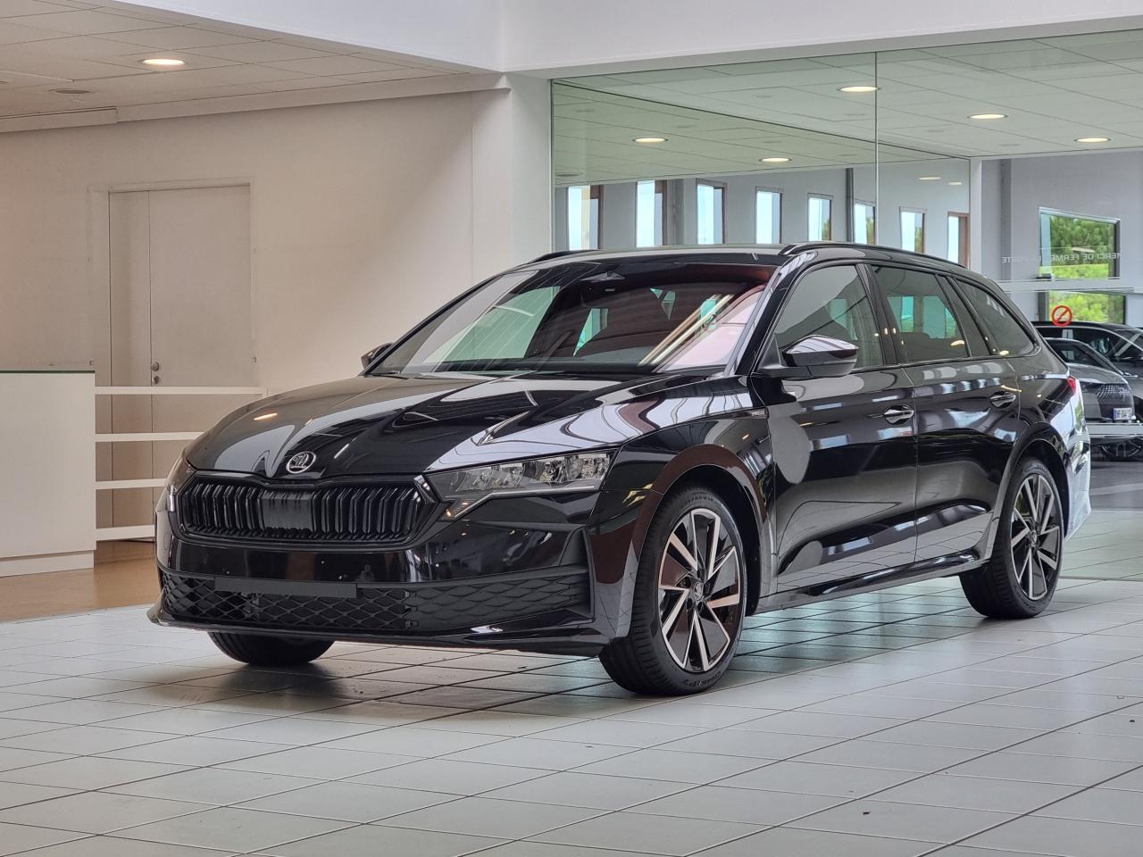 0679-0003222_p68 - SKODA - OCTAVIA - 2025 - photo 1